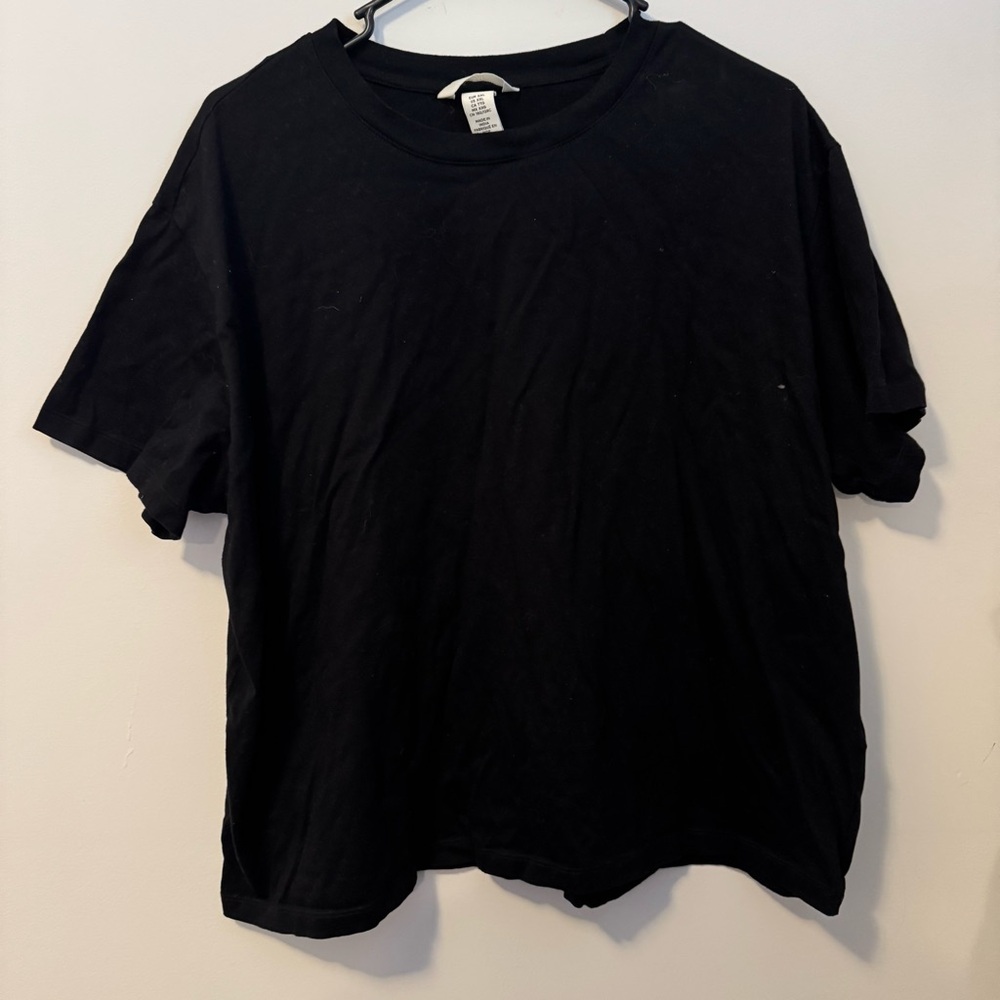 H&M women’s xxl Black Short Sleeve boxey Tee